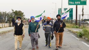 Delhi Braces For Traffic Snarl Today As Farmers Plan 'Dilli Chalo' March Amid Prohibitory Orders | Key Updates
