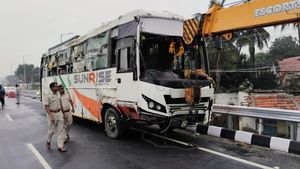 Tragic Accident in Tumakuru Claims Three Lives, 20 Injured As Private Bus Hits Divider 