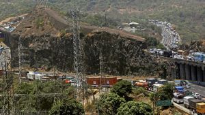 Mumbai-Pune Expressway Expansion: MSRDC Plans 8 Lanes To Meet Growing Traffic Demand
