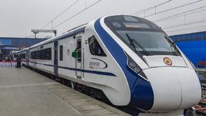 Bengaluru To Kalaburagi: Karnataka Minister Urges Indian Railway Minister To Change Vande Bharat Train Timings