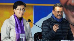 What Are The 7 Key Demands From AAP's Middle Class Manifesto For Budget 2025?