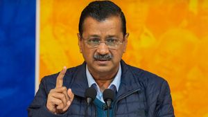Delhi Election 2025: Arvind Kejriwal Slams BJP’s 'Tax Terrorism,' Urges Focus On Middle Class Relief