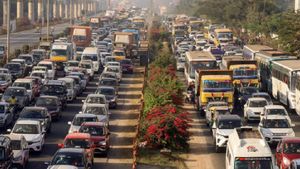 Bengaluru Becomes India’s 2nd Slowest City In Traffic, Kolkata Claims Top Spot In 2024