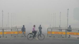 IMD Alert: Delhi’s Minimum Temperature Plummets To 6.4°C Amid Cold Wave