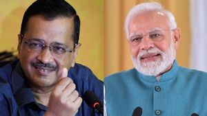 Ahead of Delhi Assembly Polls, Kejriwal Demands 50% Metro Fare Concession For Students In Letter To PM Modi