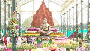 Bengaluru Traffic Alert: Road Closed For Lalbagh Flower Show 2025 Till January 25