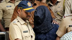 Saif Ali Khan Stabbing Case: Two Lawyers Compete To Represent Accused, Magistrate Plays Referee