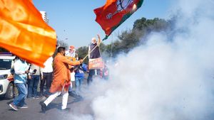 AAP-Congress Rift Proves Costly: How BJP Gained in Delhi Elections 2025