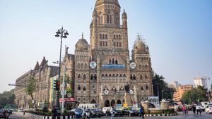 Breach Candy's Traffic Woes: BMC Explores New Exit Solution Amid Resident Demands
