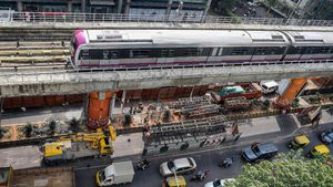 BMRCL Cites Aero India for Namma Metro Ridership Drop, Commuters Disagree