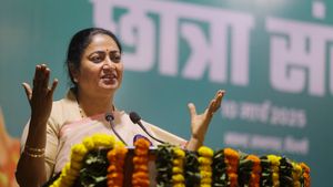 Delhi BJP Govt Withdraws Cases Against LG VK Saxena, Bureaucrats Filed During AAP Regime