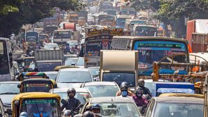 Bengaluru Traffic Alert: Metro, BBMP Works Snarl ORR, Marathahalli, Bellandur, Outer Ring Road (ORR)