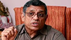 Not BJP, Vijay's TVK Was AIADMK's First Choice For Alliance: RSS Ideologue S Gurumurthy