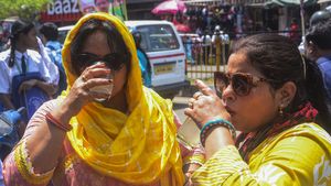 Tamil Nadu Weather: Chennai To Remain Hot & Humid As Overall Temperature Set To Increase
