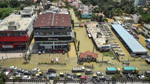 Bengaluru Rain Fury: Commuters Pay Double as Streets Turn to Rivers