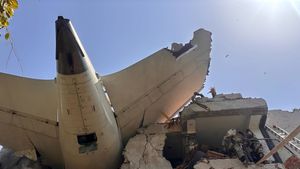 Ahmedabad Plane Crash: Air India Pilot Gave Mayday Call Before Crash, Claims DGCA