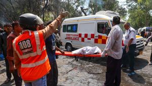 Air India Plane Crash: Aviation Ministry Activates Operational Control Room, Helpline Numbers Issued