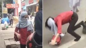 Caught on Camera: Bengaluru Rapido Driver Slaps Woman In Jayanagar, Claims She Hit Him First 