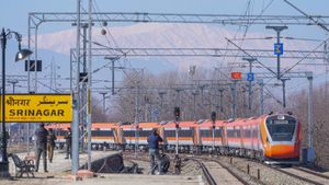 Katra To Srinagar In Just 3 Hours: PM Modi To Flag Off Vande Bharat Express