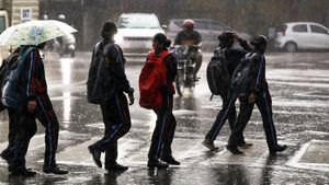 Hyderabad Weather Alert: IMD Predicts Thunderstorms, Rain And Gusty Winds This Week