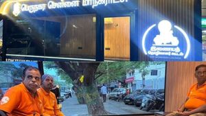India’s First AC Lounges For Delivery Workers Open In Chennai