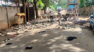 Bengaluru Stampede: Gate 7 of Chinnaswamy Stadium Was the Epicentre After 'Free Pass' Rumours Went Viral