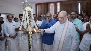 Home Minister Amit Shah Inaugurates Kerala BJP's New Office, Woos Party Workers For 2026 Elections