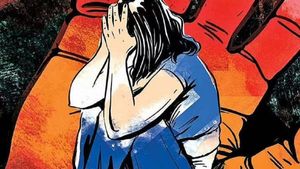 West Bengal: Harassed By Molesters, Woman Tries To End Her Life