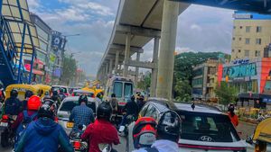 Bengaluru’s Traffic Fix: ORR Gridlock May Ease with Early Shifts and WFH Wednesdays? Bengaluru Police Think So