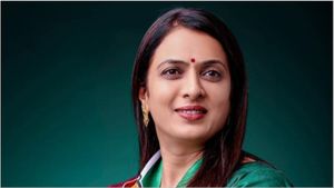 Rave Party Busted in Pune’s Kharadi: NCP Leader Rohini Khadse’s Husband Among 7 Held