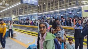 Bengaluru Metro’s Yellow Line Overwhelmed by Pre-Holiday Passenger Surge