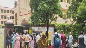 Delhi School Bomb Threat: Now, Over 50 Educational Institutions Receive Threats