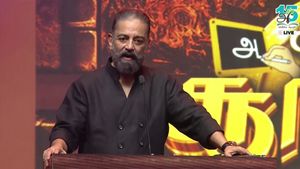 Break Chains of Sanatan With Education: Kamal Haasan’s Comment Reignites Udhayanidhi's Controversy