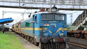 Mumbai Central-Indore Special Train Service Extended Until 13th September 2025