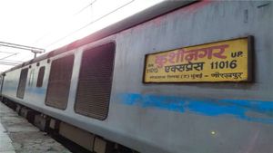 Mumbai Train Horror: 7-Year-Old Girl Found Dead in AC Coach Dustbin on Kushinagar Express at Lokmanya Tilak 