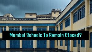 Mumbai School Holiday News: Will Mumbai Schools Stay Closed On August 20? Parents Wait for Clarity Amid Rains