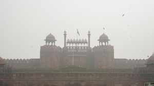 Delhi's Weather Forecast For Independence Day 2025: Light Rain And Cloudy Skies Expected