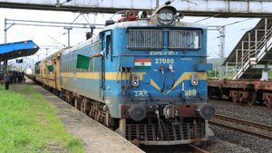 Swaraj Express Stranded Between Jammu And Katra For 24 Hours Amid Heavy Rainfall