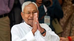 Bihar Floods: Nitish Kumar Govt Transfers Rs 456 Crore To Bank Accounts Of Flood Victims