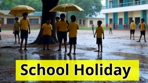August 5 Holiday in Karnataka: Will Schools and Colleges Be Closed on Tuesday? 