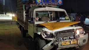 Tamil Nadu Accident: Cargo Vehicle Hits Bike, 3 Killed On Spot On Kallakurichi National Highway