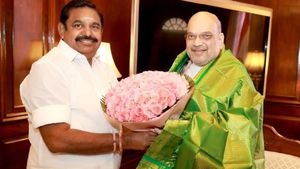 EPS Pushes for Bharat Ratna for Muthuramalinga Thevar After Meeting Amit Shah