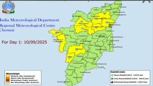 Tamil Nadu Weather: 9 Dists On Yellow Alert, Chennai To Get Moderate Rains Today
