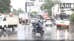 Hyderabad Faces Heavy Rainfall And Waterlogging: Weather Alerts Issued