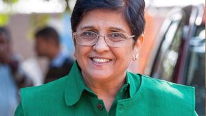 Kiran Bedi Urges PM Modi To Step In As Delhi’s Air Quality Worsens