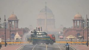 Delhi-NCR Chokes: GRAP 4 Enforced as Air Quality Slips into 'Severe Plus' Category
