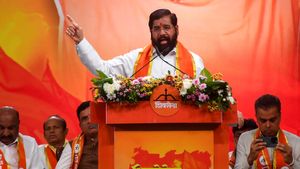 BMC Polls: Seat-Sharing Rift Deepens in Mahayuti as Shinde Sena, BJP Lock Horns