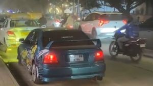 VIDEO: Bengaluru Traffic Police Fine Kerala Student Rs 1 Lakh for Modifying Honda City Bought for Rs 70,000