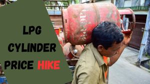 Commercial LPG Cylinders Get Costlier Hours Ahead Of Union Budget 2026; Check Rates In Your City