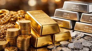 Hyderabad Gold Silver Rate Today, February 10, 2026: Are Prices Signalling A New Trend? Buy Now Or Wait?